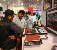 Signing-Special-Edition-Prints-For-the-Launch-of-Canon-Dream-Labo-500-in-Image-Expo-2014